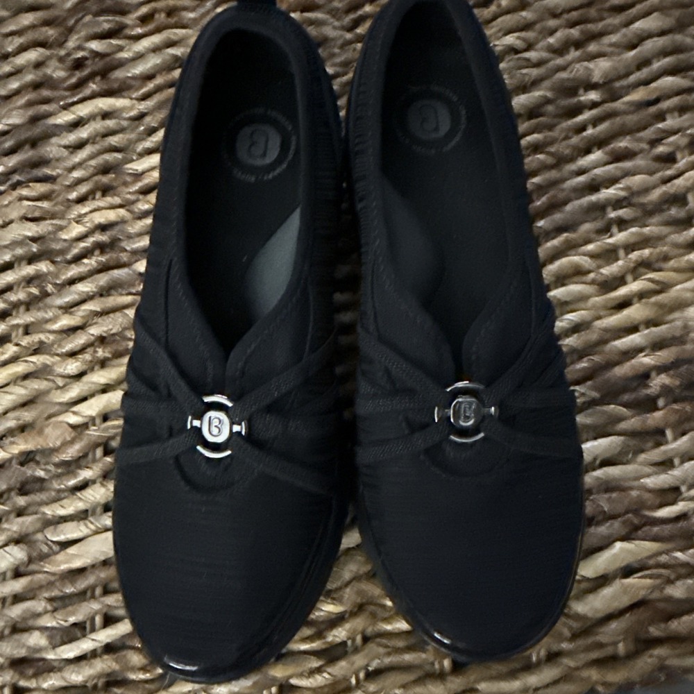 Bzees for LifeStride Niche Slip On Black Mesh Fabric Walking Shoes Womens 8